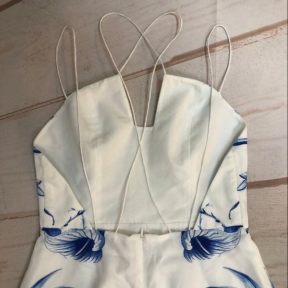 Keepsake Be My Escape Blue White Floral Romper - Picture 7 of 9